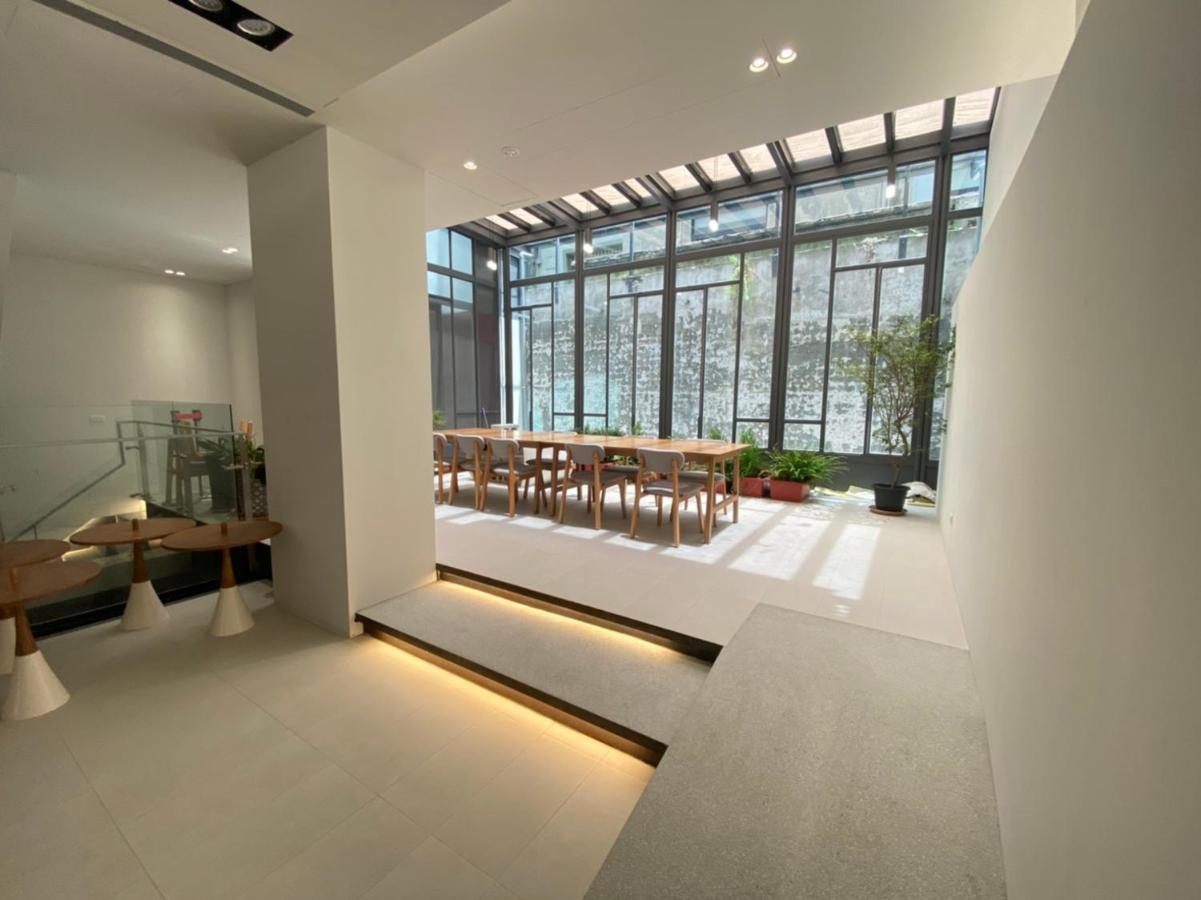 Hotel Huru House Taichung Eksteriør billede